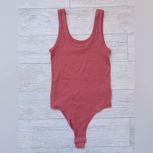 NWOT Small pink body suit